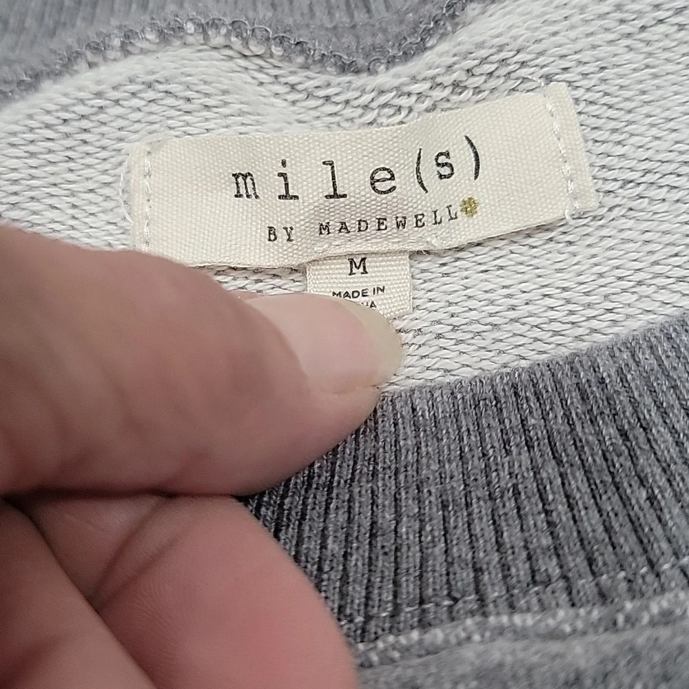 Mile(s) by Madewell, Size M, Oversized Gray Ruffle Sweatshirt.